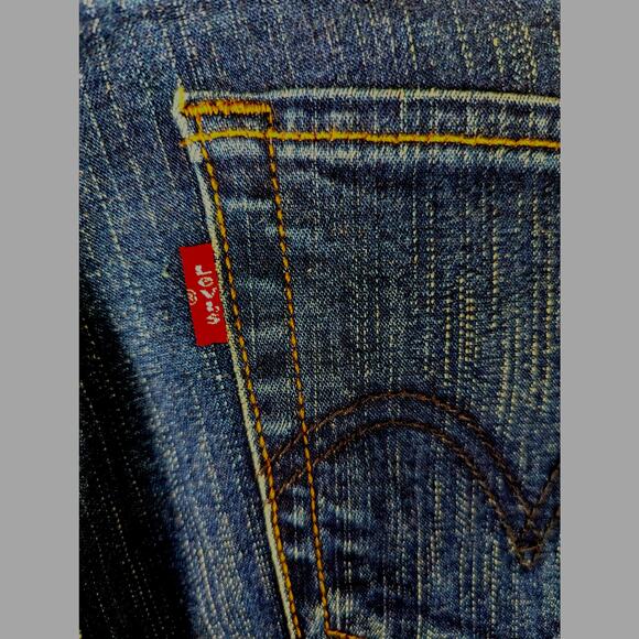 Levi's womens Jeans Sz 6 Perfectly slimming red tab 512 Boot cut Waist 30 Ins30" - Picture 6 of 9